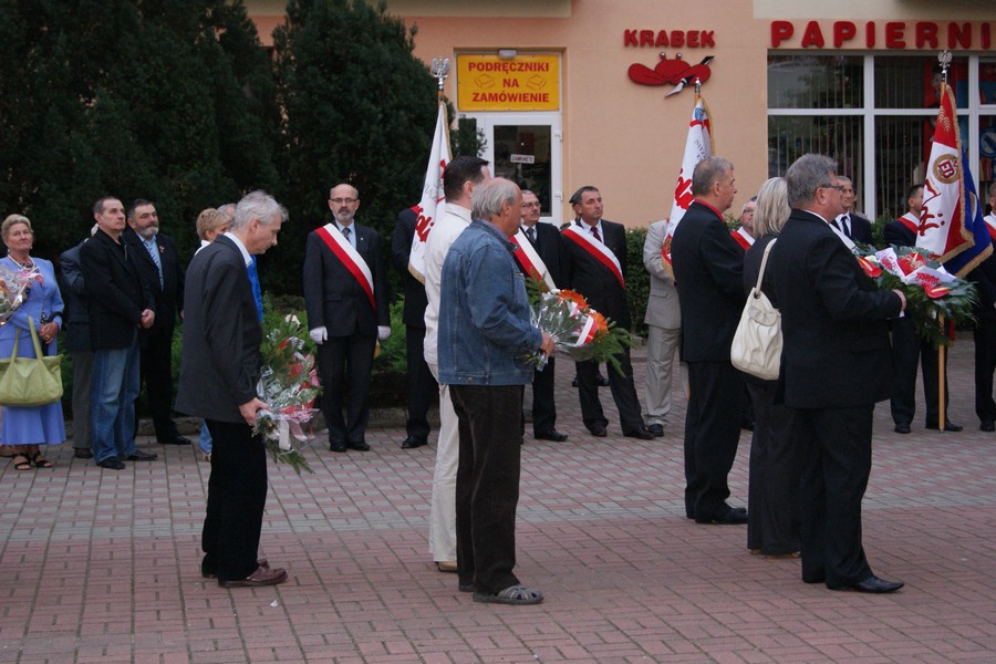 Obchody Solidarnoci przed Pomnikiem Ofiar Grudnia 1970, fot. 7