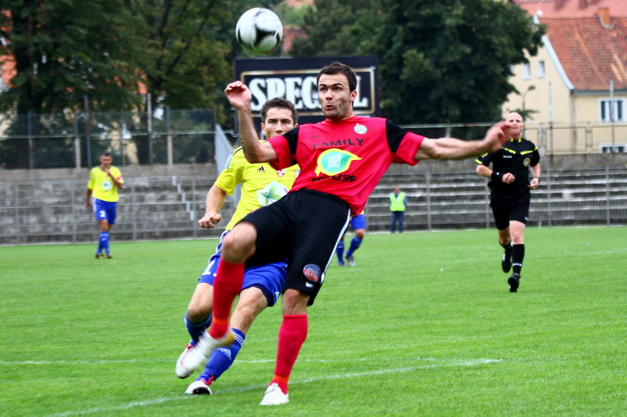 Mecz 8 kolejki I ligi: Olimpia Elblg - Warta Pozna 0-2, fot. 9