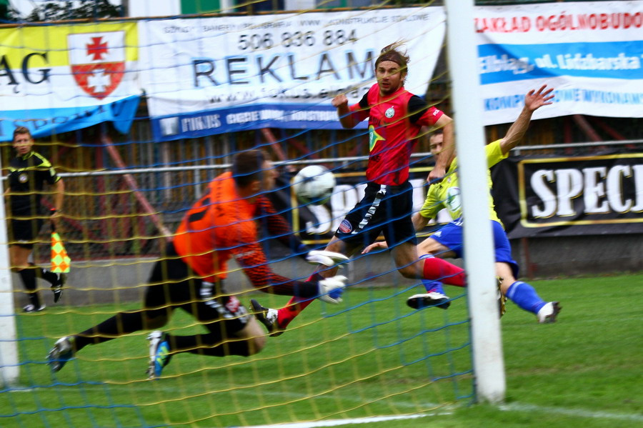 Mecz 8 kolejki I ligi: Olimpia Elblg - Warta Pozna 0-2, fot. 13