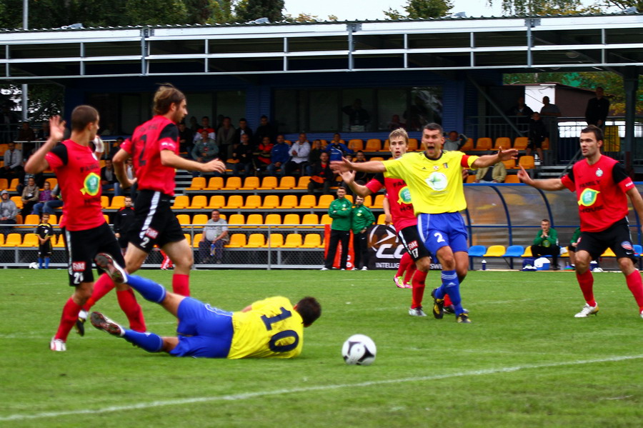 Mecz 8 kolejki I ligi: Olimpia Elblg - Warta Pozna 0-2, fot. 34