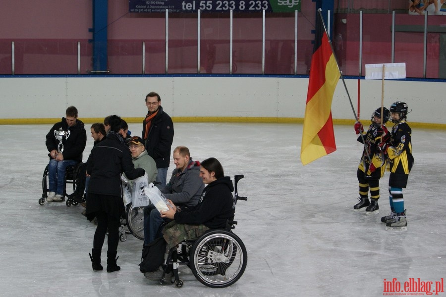 VI Midzynarodowy Turniej Hokeja na Sledach - mecz finaowy Polska-Rosja, fot. 24