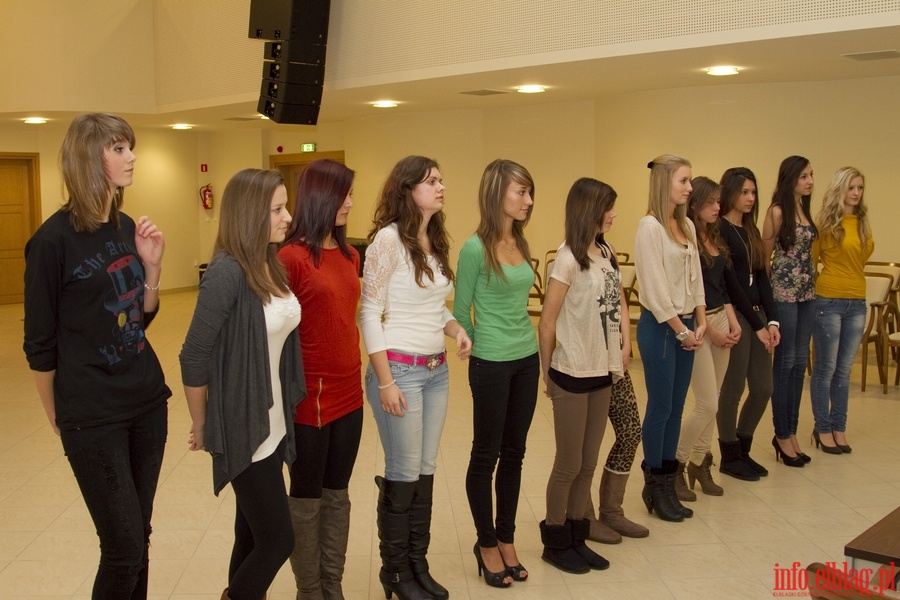 Casting w Ratuszu Staromiejskim do konkursu Miss Ziemi Elblskiej 2012, fot. 19