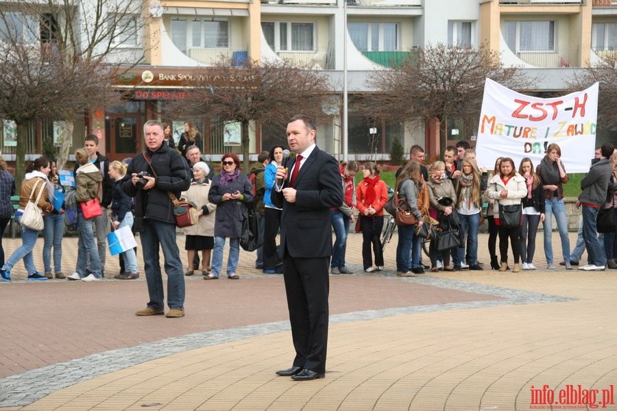 I Miejski Polonez Maturzystw w Elblgu, fot. 11