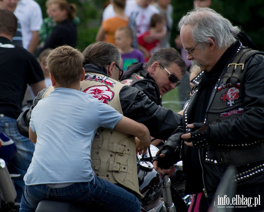 Festyn Fundacji Dlaczego Pomagam, Mecz Charytatywny , fot. 18