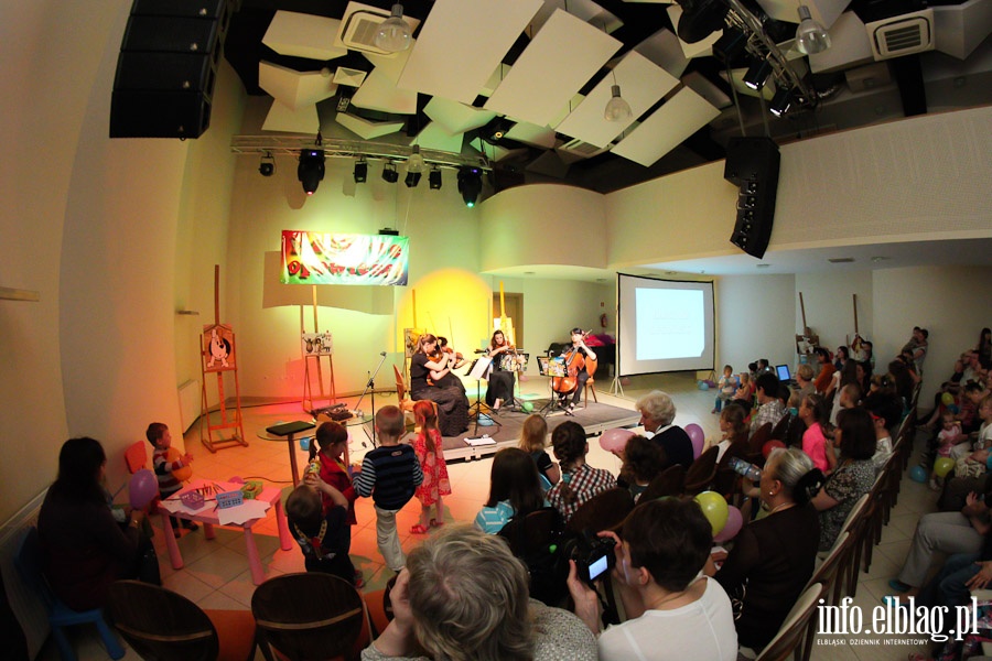 Koncert pn. „Bajkowe opowieci” - 1.06.2013r., fot. 9