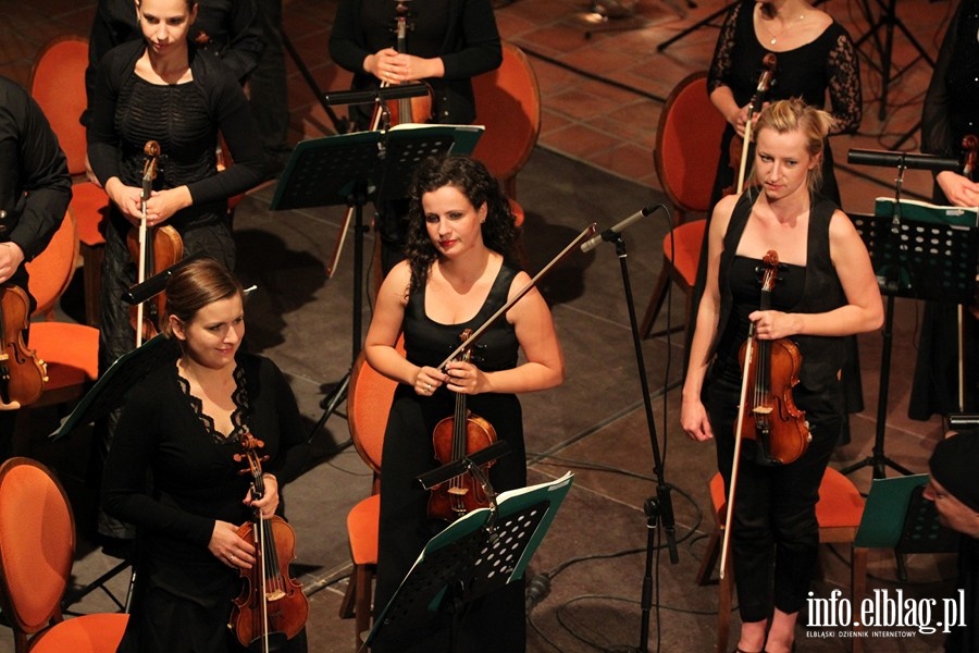 Koncert Elblskiej Orkiestry Kameralnej Muzyka Form Przestrzennych, fot. 9