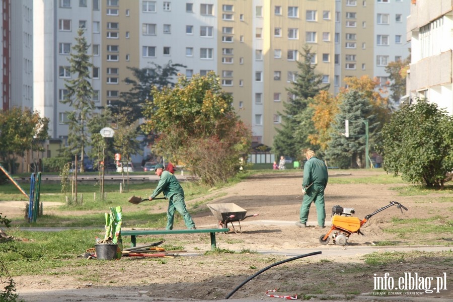 Wymiana rur na Zawadzie - wrzesie i padziernik 2013, fot. 48