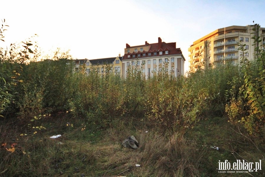 Niezagospodarowana dziaka w centrum Elblga, fot. 12