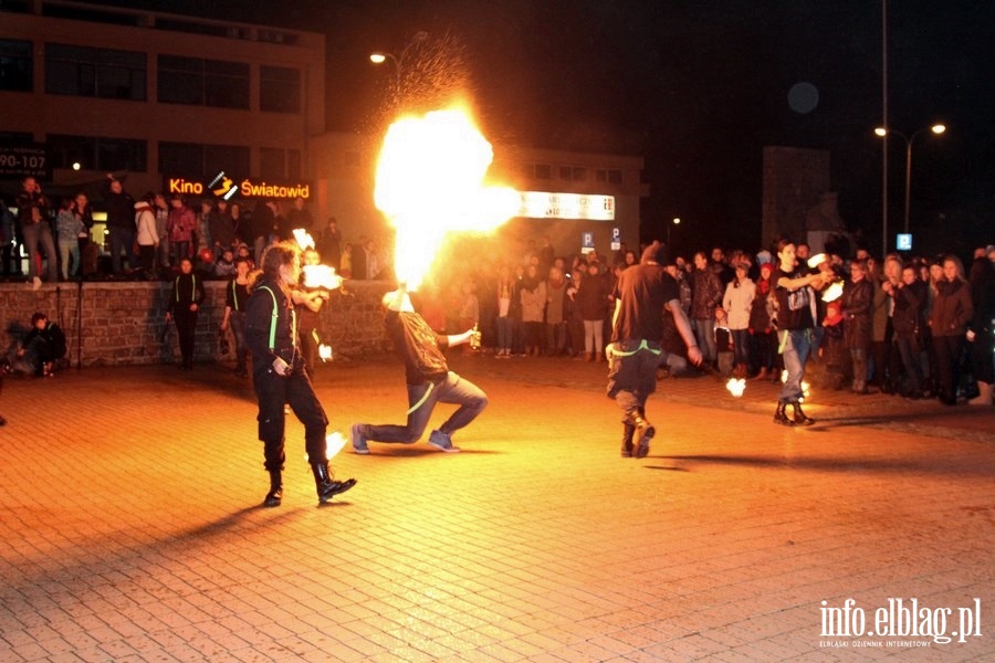 Lampiony Szlachetnej Paczki na Placu Jagielloczyka, fot. 13