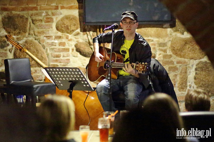 Koncert Gienka Loski z zespoem w pubie Ssiedzi, fot. 6