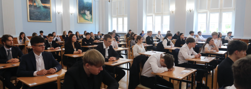 Elblg: Wyniki matury 2025. W ktrych szkoach uczniom poszo najlepiej?