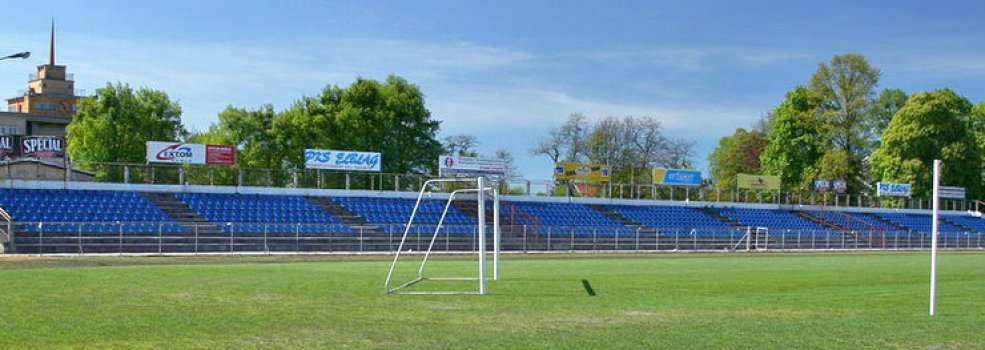 Elbl�g z dofinansowaniem na stadion. Podgrzewanie murawy ma kosztowa� miliony