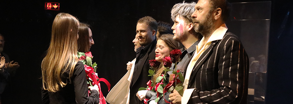 "Ten mechanizm jest nadal aktualny".Za nami premiera spektaklu "Zbrodnia i Kara"