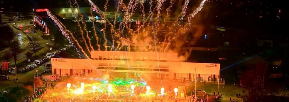 Mural, 780 lampion�w i sporo innych wydarze�. Tak b�dzie �wi�towa� Elbl�g