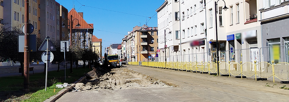 Remont torowiska na ul. 1 Maja. Zobacz, jak post�puj� prace (zdj�cia)