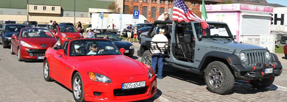 Kabriolety z ca�ej Polski zjecha�y do Elbl�ga (zobacz zdj�cia!)