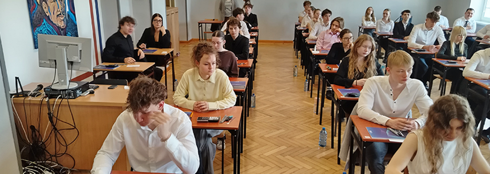 Maturalny maraton w Elbl�gu. Dzi� starcie z kr�low� nauk (zdj�cia!)