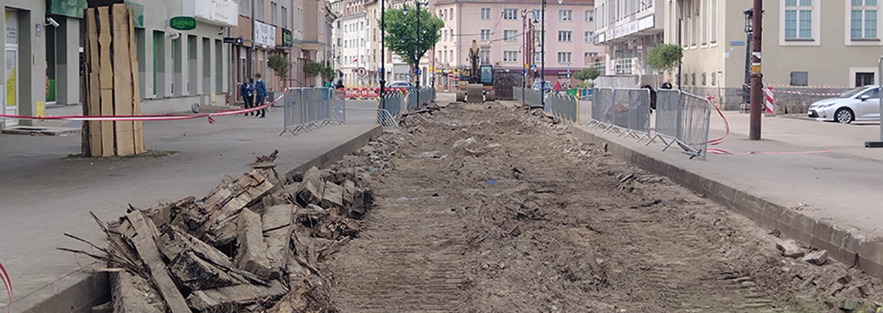 Elbl�g: Remont torowiska przy ul. 1 Maja w toku. Zobacz zdj�cia