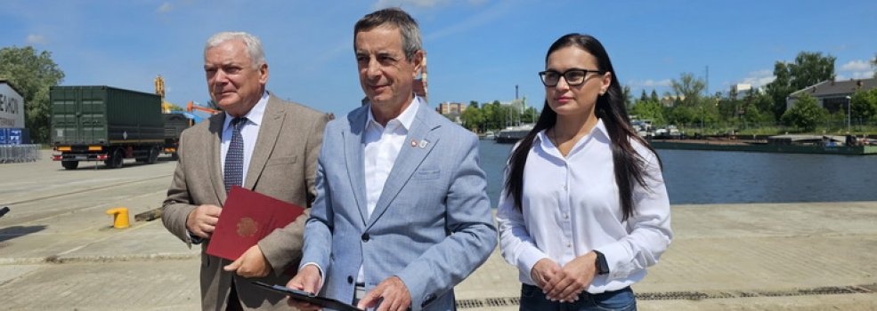 "Je�li chcemy w Europie pokoju, to musimy szykowa� si� do wojny"