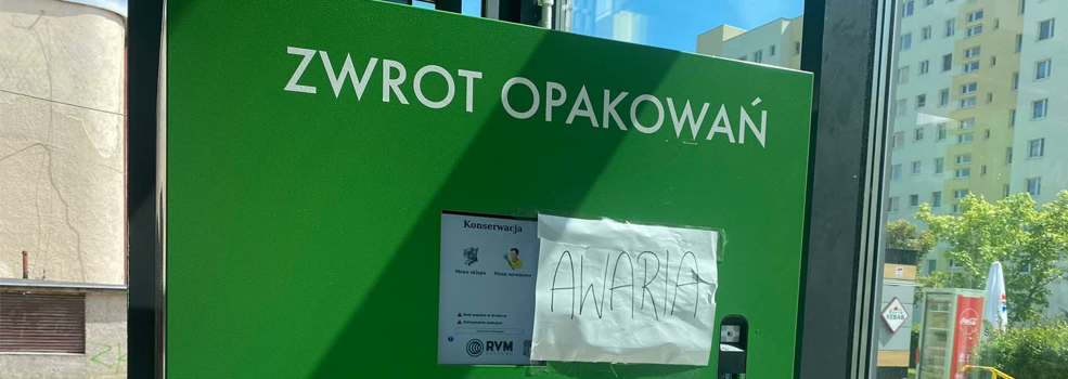 Kaucje odzyskasz,je�li zwr�cisz opakowanie do butelkomatu.Tu zaczyna si� problem
