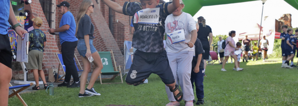 Dzieci pr�bowa�y swoich si� w lekkoatletyce (zdj�cia!)