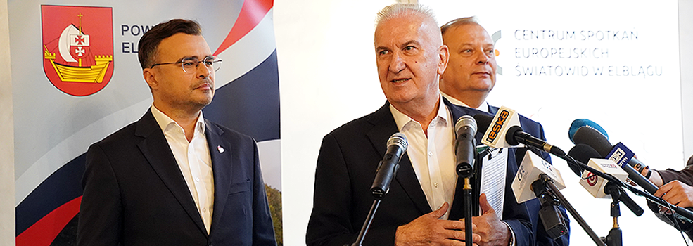 Podsumowanie projektu i wernisa� wystawy "SzTUka to MY"